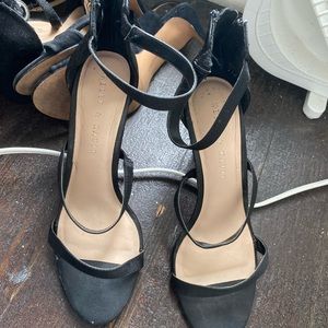 Shoe bundle